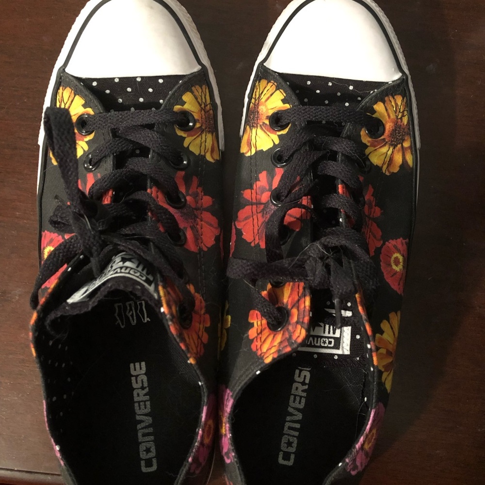 Converse